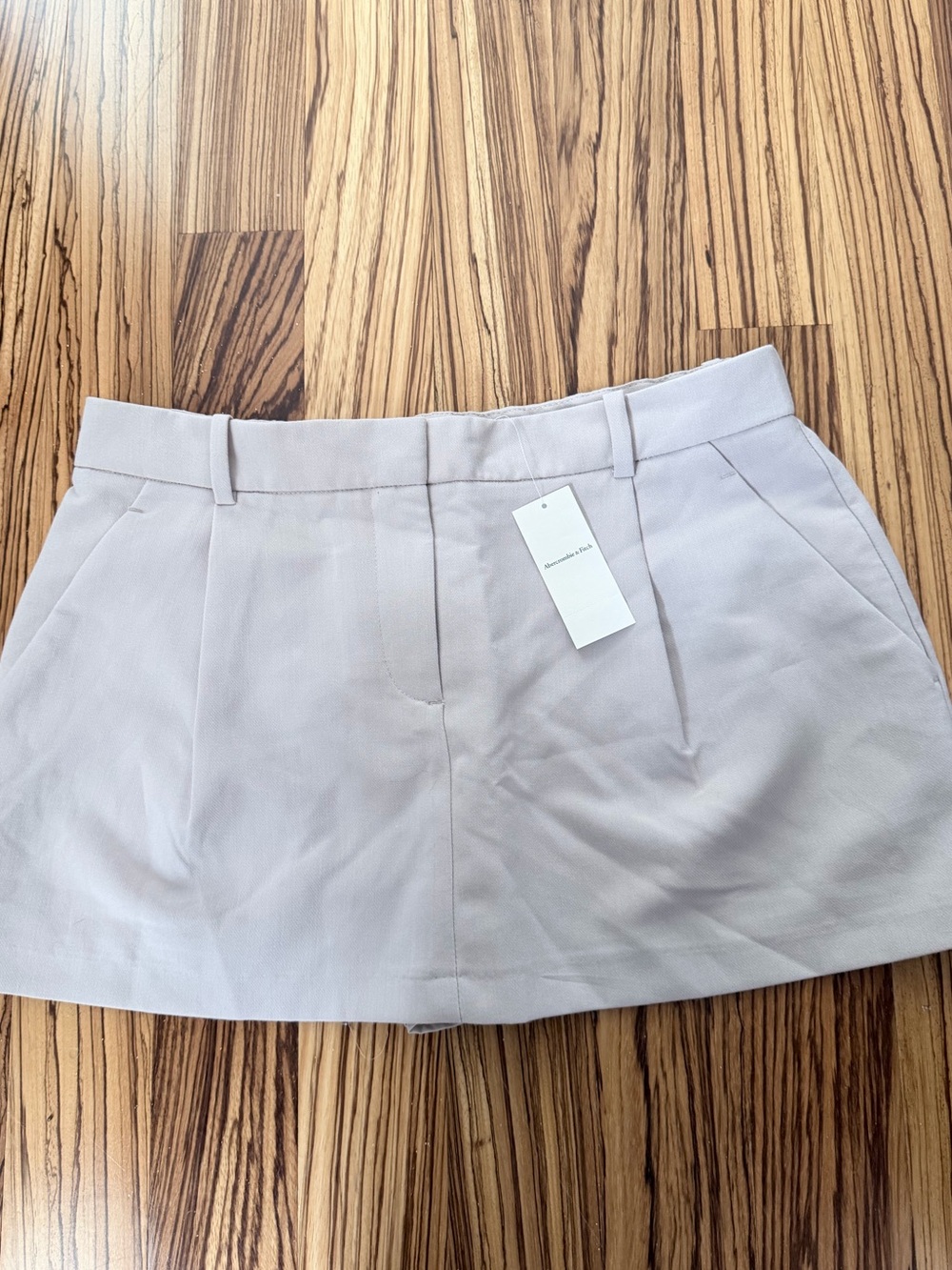 Abercrombie & Fitch Light Taupe Mini Skort